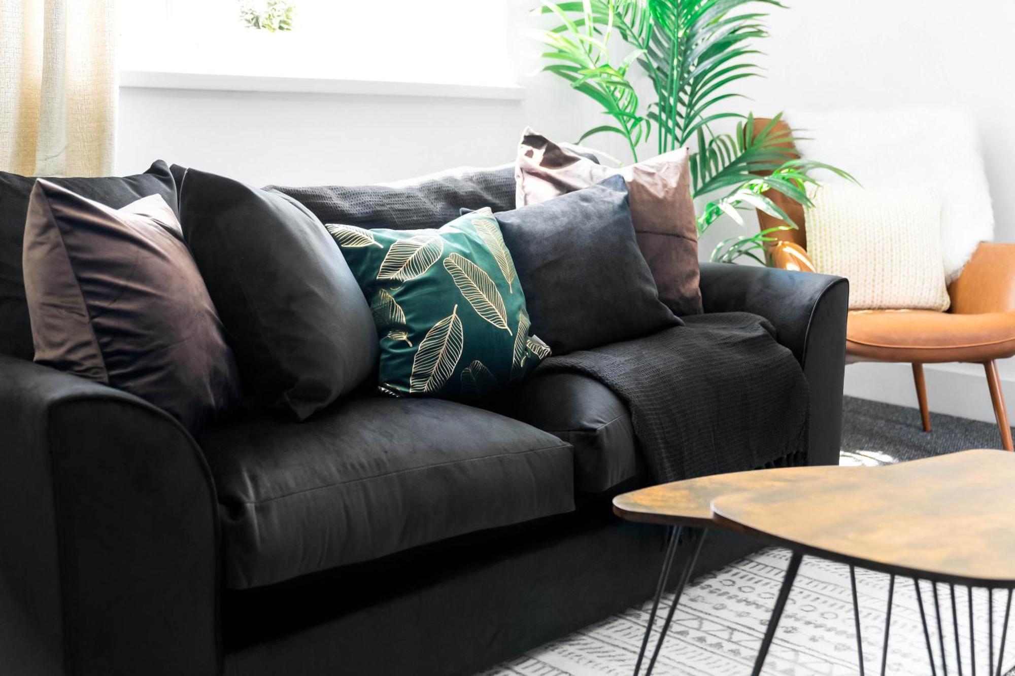Cradley Heath Luxe Apartment - Rowley Regis - Parking - Top Rated - Netflix - Wifi - 49Bg מראה חיצוני תמונה